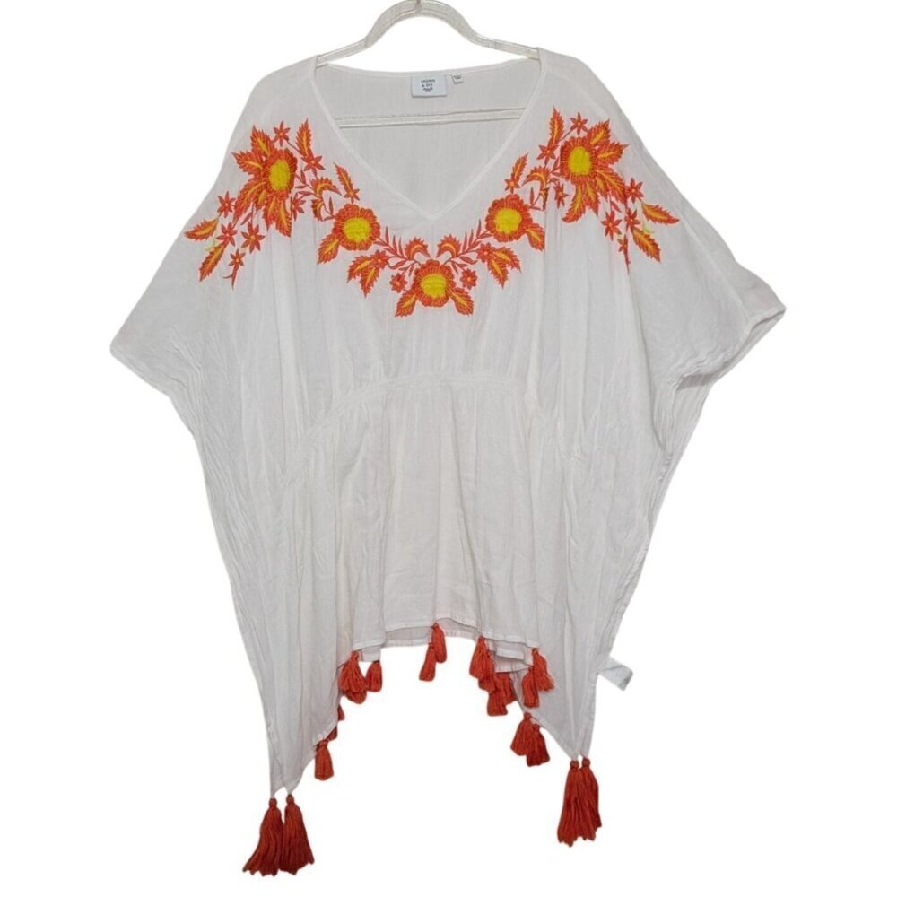 Crown & Ivy Beach Embroidered Shirt Womens Petite Size XL White Oversized Tassel
